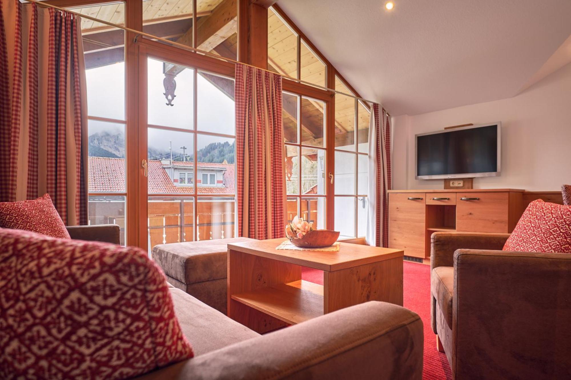 Landhotel Berghof Bad Hindelang Dış mekan fotoğraf
