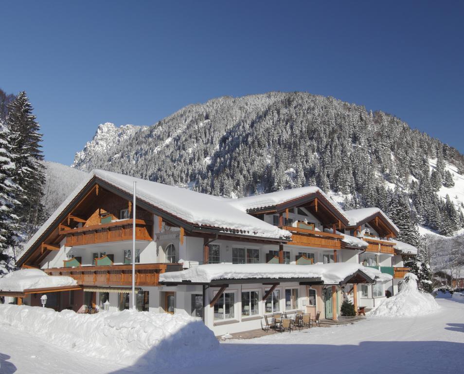 Landhotel Berghof Bad Hindelang Dış mekan fotoğraf